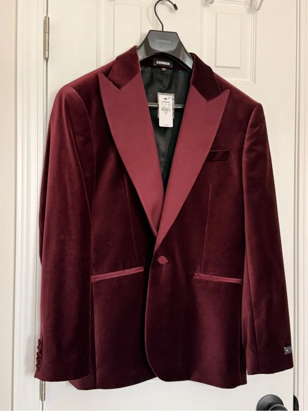 Express Men's Velvet Tuxedo Jacket in Deep Burgundy